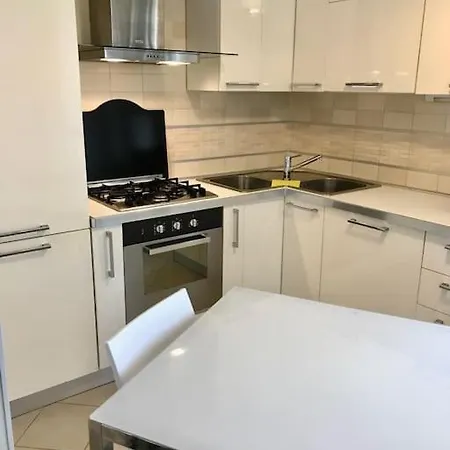 Arturo - Apartment Viareggio